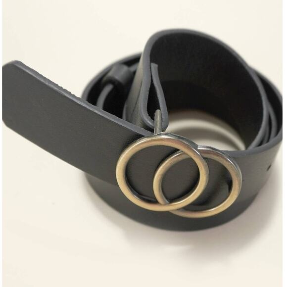 Double O Buckle Vegan Leather Belt Black - Picture 1 of 5